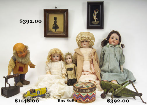 OLD DOLLS Wide selection of earlier and later European and American estate 