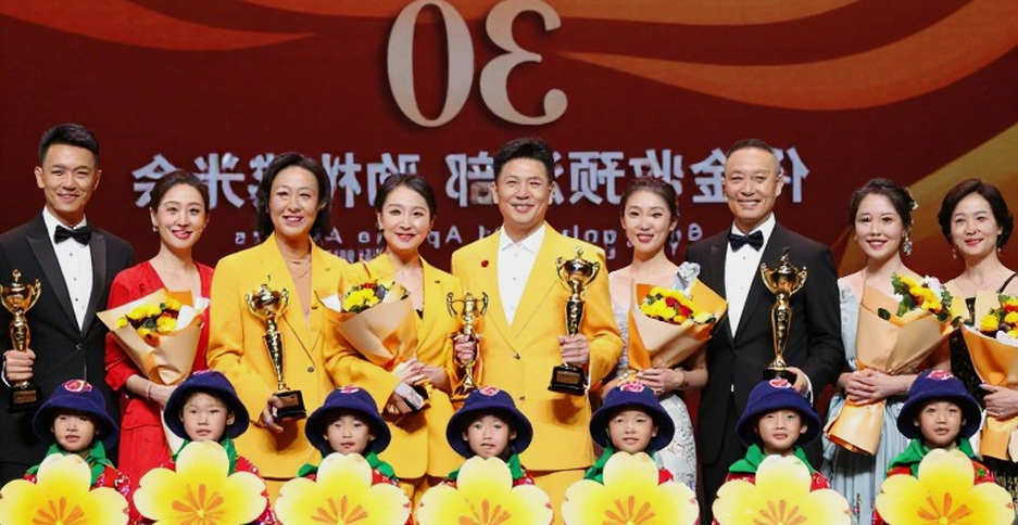 Dương Thúy Vi Và 0,133 Điểm: Ngọn Giáo Cuối Cùng Của Wushu Việt Nam Dương Thúy Vi Và 0,133 Điểm: Ngọn Giáo Cuối Cùng Của Wushu Việt Nam