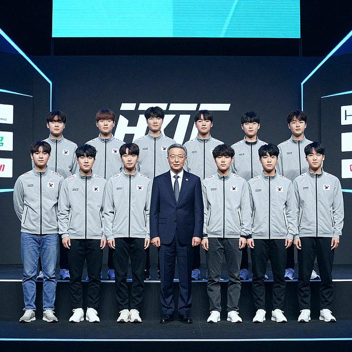 Shenzhen Open: Trump vào tứ kết, Robertson và Wilson dừng bước ở vòng 16