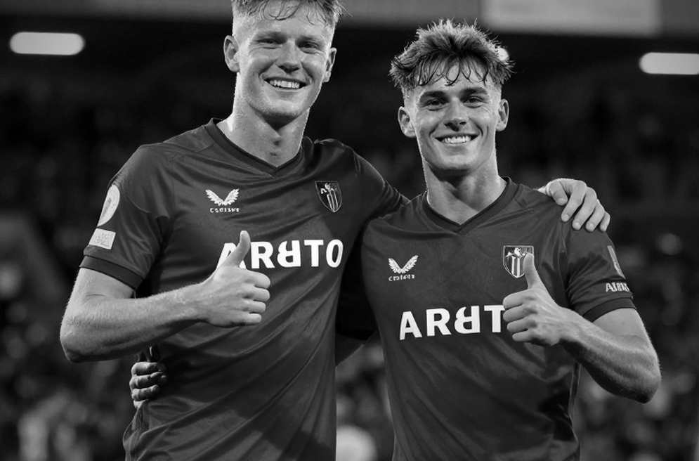 Bóng đá Việt Nam: Khoảng cách giữa đội tuyển quốc gia và V.League