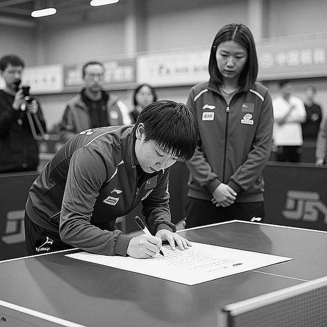 Manush Shah và Manav Thakkar vào bán kết đôi nam WTT China Smash 2026 sau chiến thắng 3-0 trong 19 phút